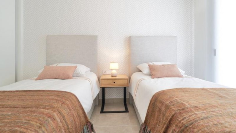 Estepona Moderne Erdgeschosswohnung mit Garten in Atalaya Wohnung kaufen