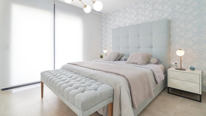 Estepona Moderne Erdgeschosswohnung mit Garten in Atalaya Wohnung kaufen