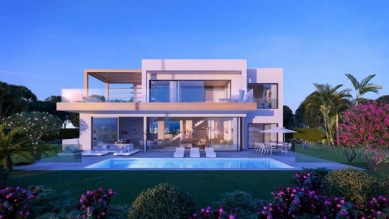 Estepona Modernes Einfamilienhaus auf zwei Etagen Haus kaufen