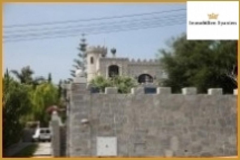 Estepona Schloss-Villa in Marbella Haus kaufen