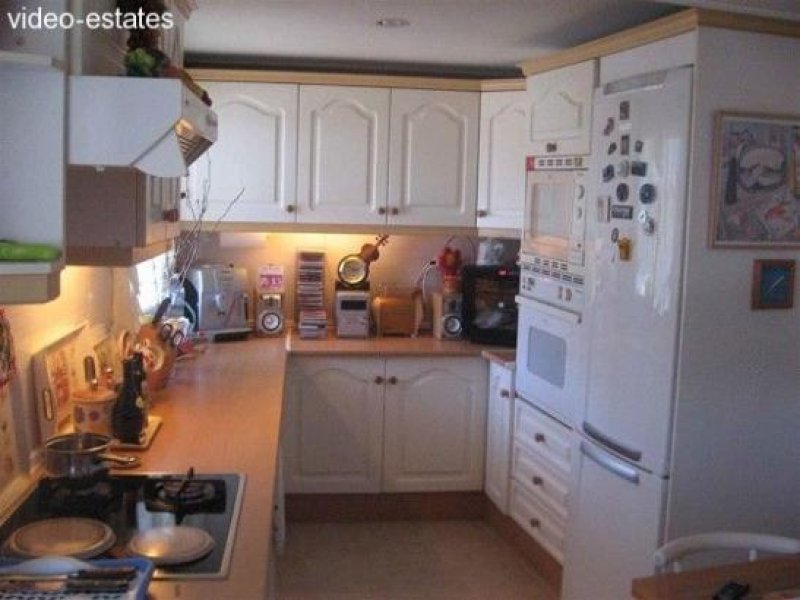 Estepona Schönes Appartement, Südlage in sehr gepflegter Anlage am Strand Wohnung kaufen