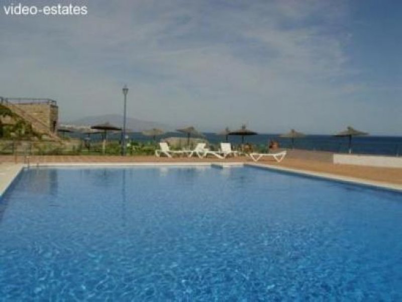 Estepona Sehr gepflegtes Reihenhaus mit Meerblick und direktem Zugang zum Strand Haus kaufen