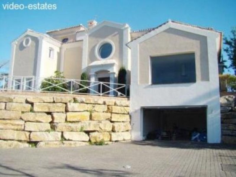 Estepona Villa mit Meerblick zwischen Estepona und San Pedro Haus kaufen