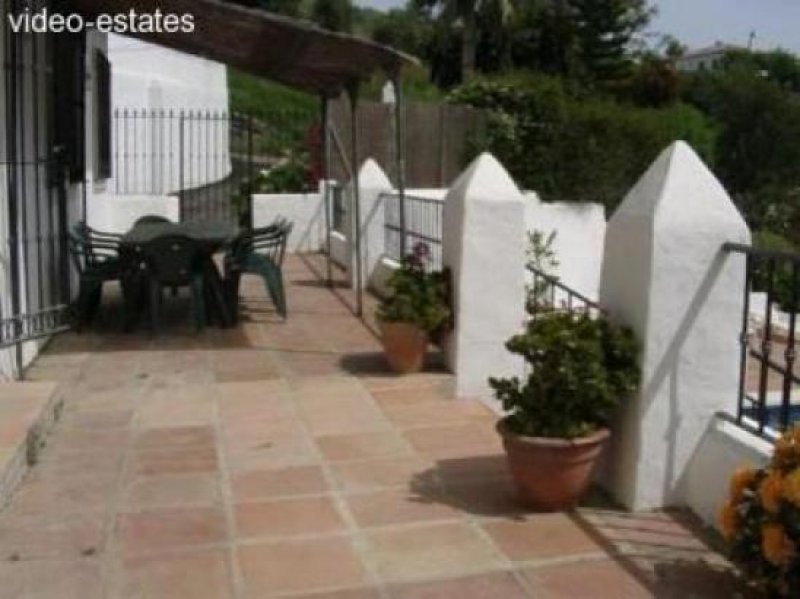 Estepona Villa jetzt EUR 400 000,- billiger Haus kaufen