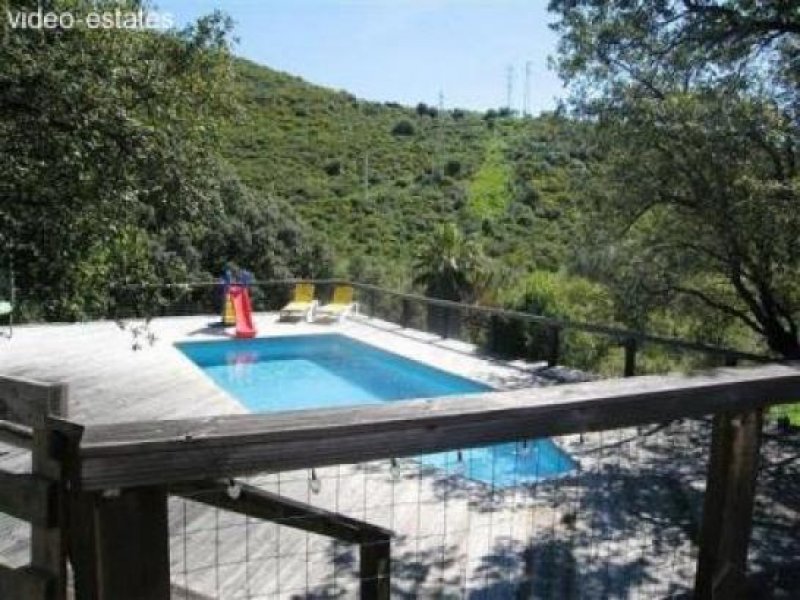 Casares Finca mit separatem Gästehaus mit 2 Schlafzimmern Haus kaufen