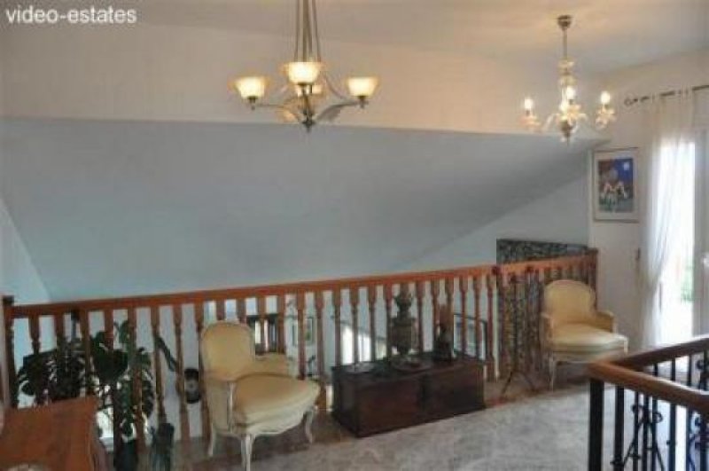 Casares Playa Schönes Einfamilienhaus zu einem hervorragedem Preis Haus kaufen