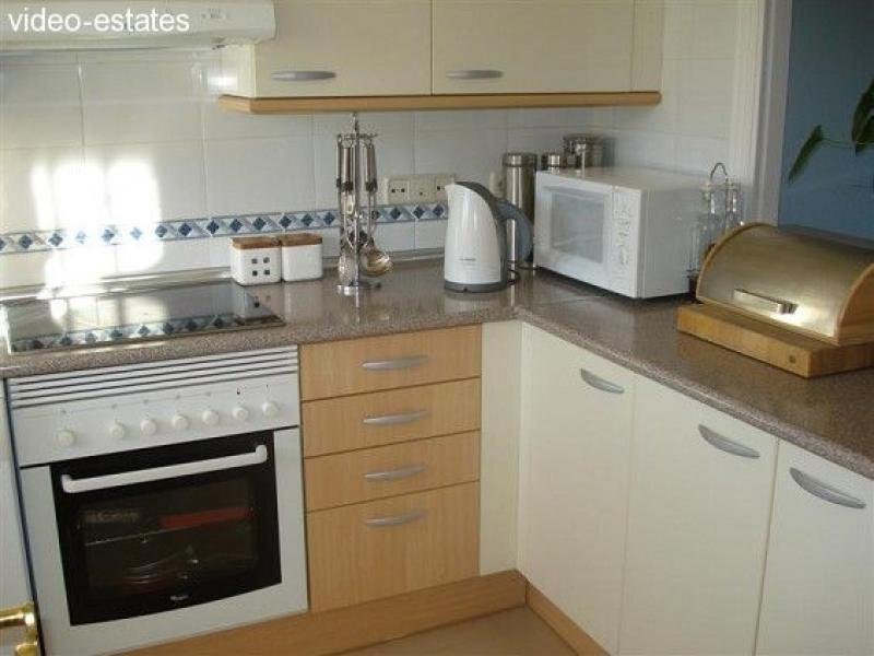 La Duquesa Reihenhaus direkt auf dem Golfplatz zum Kauf Haus kaufen