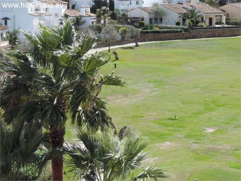 Manilva hda-immo.eu: Helles Reihenhaus in Golfplatz La Duquesa, Costa del Sol Haus kaufen