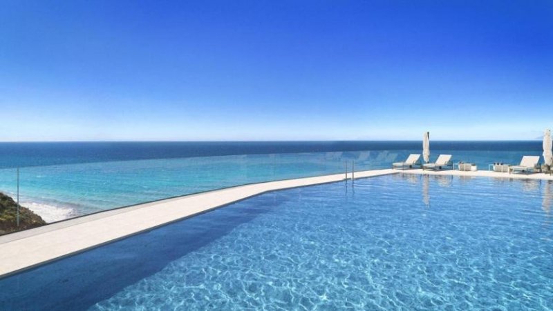 Vélez Málaga Sensationell - Neubau-DH-Villa in erster Meereslinie Haus kaufen