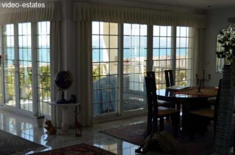 Rincon de la Victoria Villa vom deutschem Eigentümer zwischen Malaga und Nerja Haus kaufen