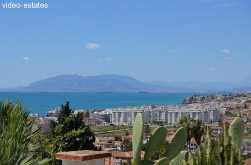 Rincon de la Victoria Villa vom deutschem Eigentümer zwischen Malaga und Nerja Haus kaufen