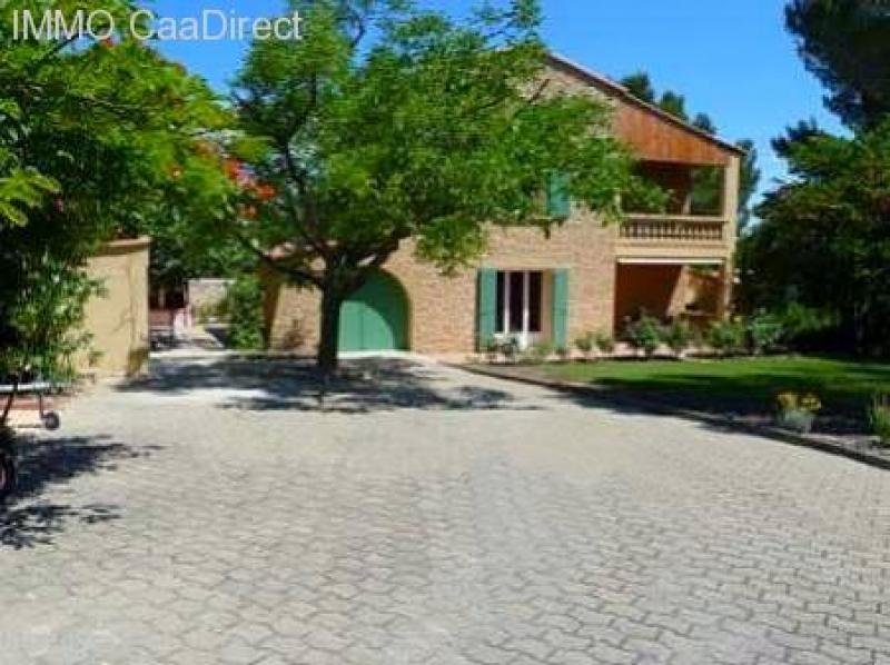Nîmes Charmante, so schöne Villa mit viel Umschwung - Swimming Pool - Thermische Solarheizung und ein separates Büro Haus kaufen