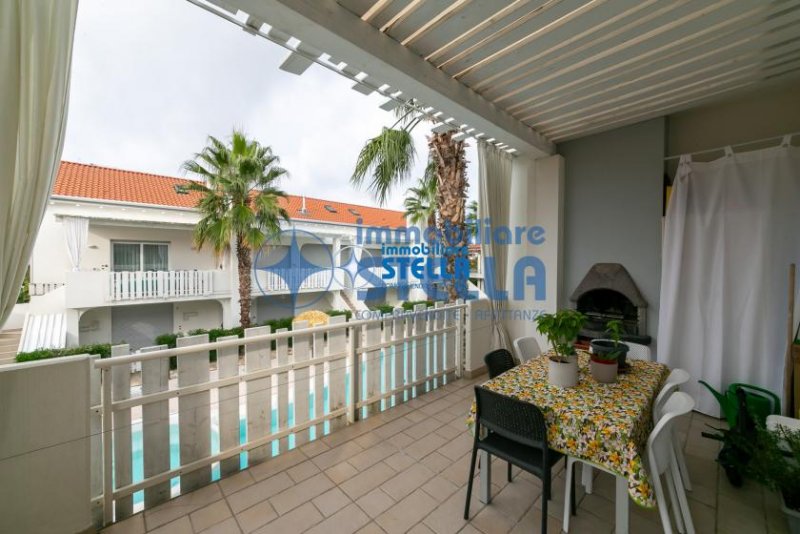 Jesolo Splendido appartamento in residence con piscina Wohnung kaufen