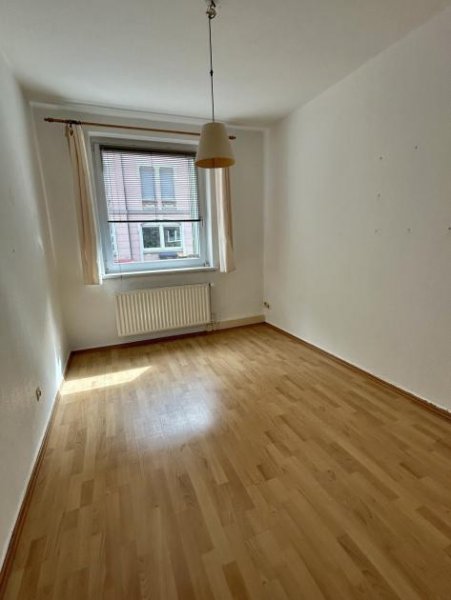 Hannover Ruhig wohnen, mitten in Döhren - 3 Zimmer mit Balkon Wohnung kaufen