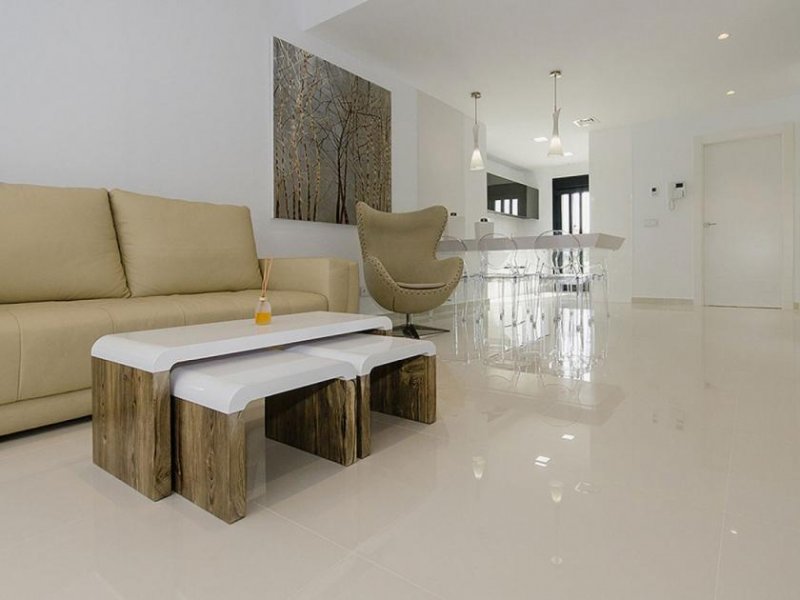 La Manga Villas del Mar ist eine Anlage mit freistehenden Neubau-Villen mit den höchsten Standar Haus kaufen