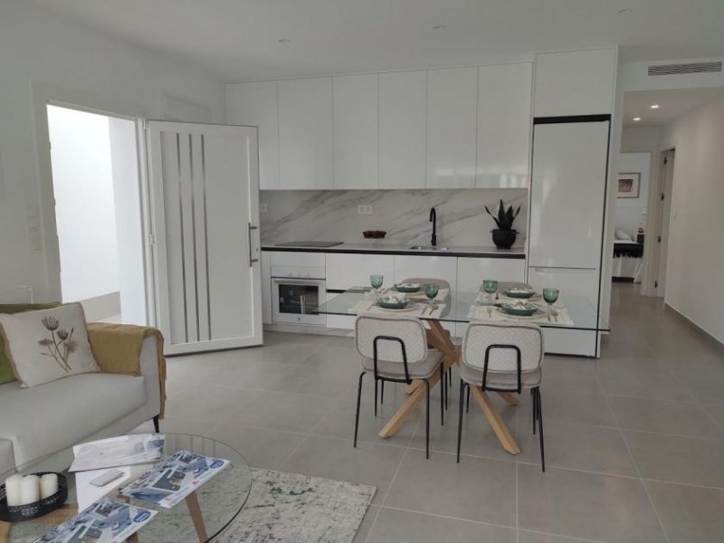 Balsicas Wunderschöne Villen mit 3 Schlafzimmern, 2 Bädern, Dachterrasse und Privatpool Haus kaufen