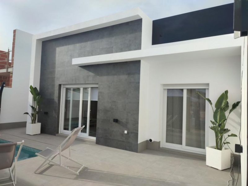 Balsicas Wunderschöne Villen mit 3 Schlafzimmern, 2 Bädern, Dachterrasse und Privatpool Haus kaufen