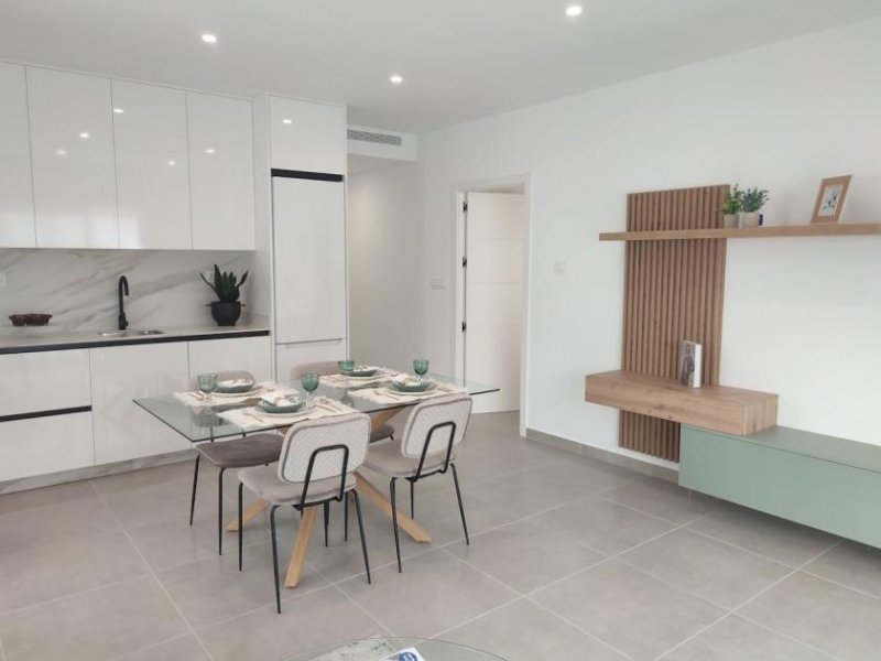 Balsicas Wunderschöne Villen mit 3 Schlafzimmern, 2 Bädern, Dachterrasse und Privatpool Haus kaufen