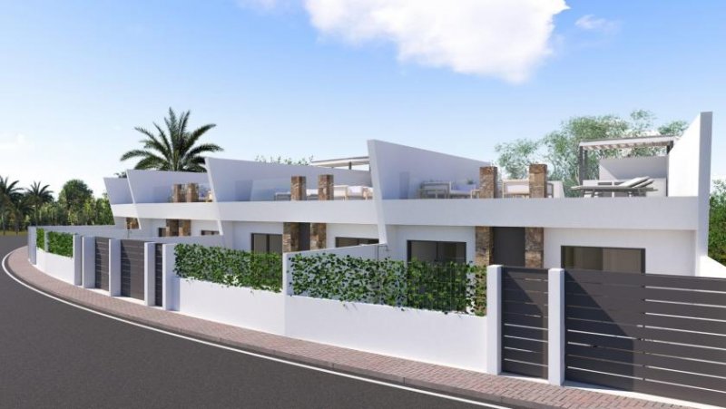 Roldan Moderner Bungalow mit Pool Haus kaufen