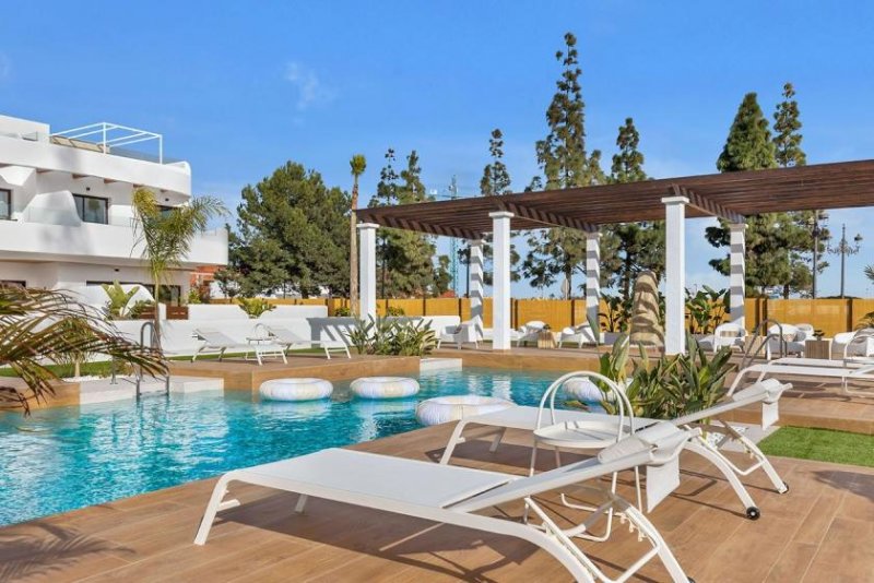 Los Alcázares Appartements mit 2 Schlafzimmern, 2 Bädern, Gemeinschaftspool und Tiefgaragenstellplatz im La Serena Golf Komplex Wohnung