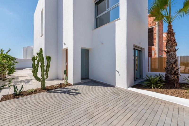 Los Alcázares Eckvilla direkt am Meer und am Golfplatz Haus kaufen