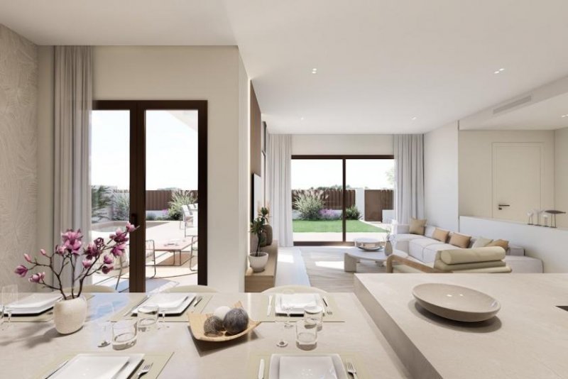 Los Alcázares Villen mit 3 Schlafzimmern, 3 Bädern, Dachterrasse, Tiefgaragenstellplatz und Gemeinschaftspool neben Serena Golf Haus kaufen