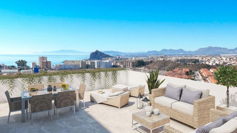 Laatzen Villen mit 4 Schlafzimmern, 3 Bädern, Dachterrasse mit Meerblick, Tiefgaragenstellplatz und Gemeinschaftspool nur ca. 700 m vom