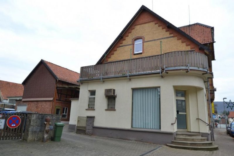Freden (Leine) Teilvermietetes 3-Familienhaus mit Gewerbeeinheit und Nebengebäude Haus kaufen
