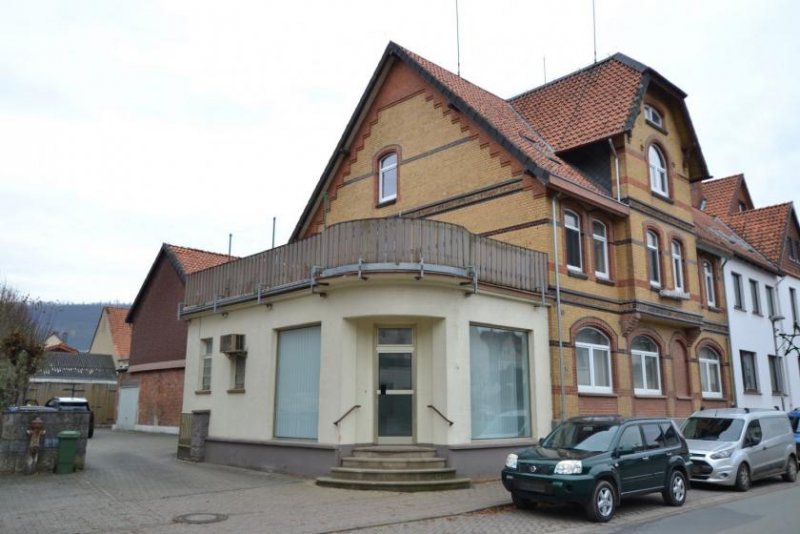 Freden (Leine) Teilvermietetes 3-Familienhaus mit Gewerbeeinheit und Nebengebäude Haus kaufen