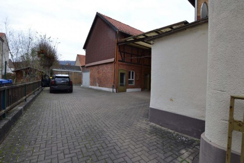 Freden (Leine) Teilvermietetes 3-Familienhaus mit Gewerbeeinheit und Nebengebäude Haus kaufen