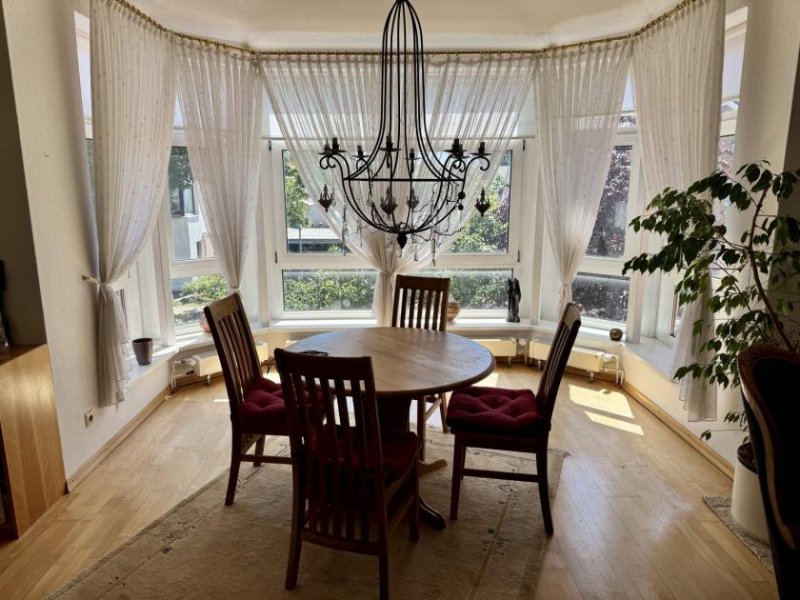 Burgdorf großzügiges Zweifamilienhaus in Sackgassenlage Haus kaufen