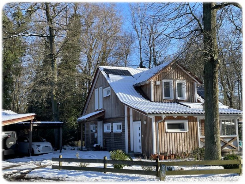 Uetze Uetze - Idylle am Spreewaldsee: Exklusives Wohnerlebnis im naturnahen KfW40+ Landhaus Haus kaufen