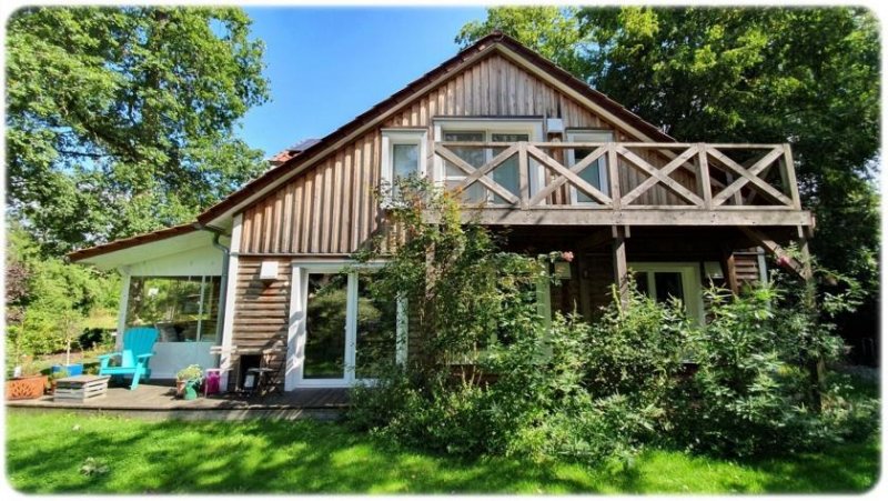 Uetze Uetze - Idylle am Spreewaldsee: Exklusives Wohnerlebnis im naturnahen KfW40+ Landhaus Haus kaufen