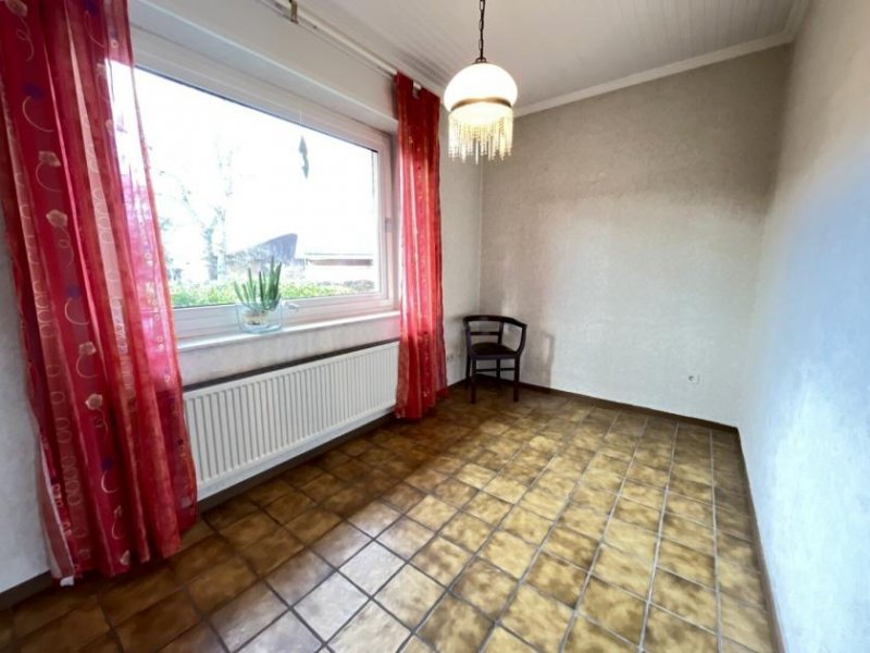 Neustadt am Rübenberge ***Solider Winkelbungalow mit viel Platz in ruhiger Feldrandlage*** Haus kaufen