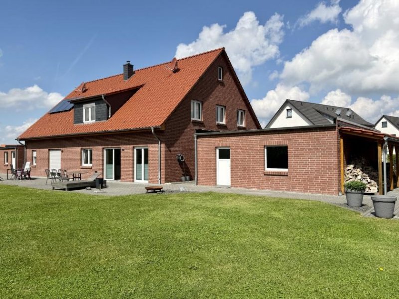 Sachsenhagen Doppelhaushälfte in ruhiger Feldrandlage - KfW 55 Standard Haus kaufen