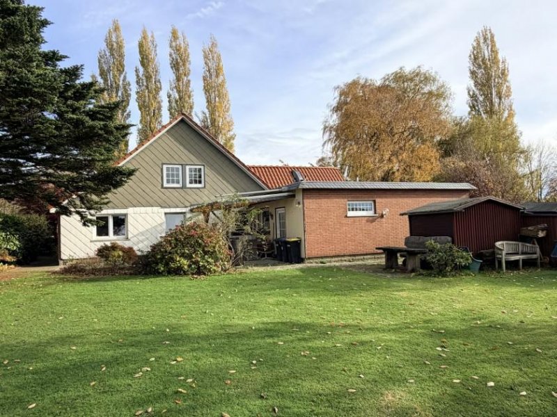 Auetal individuelles Wohnhaus mit unverbautem Fernblick Haus kaufen