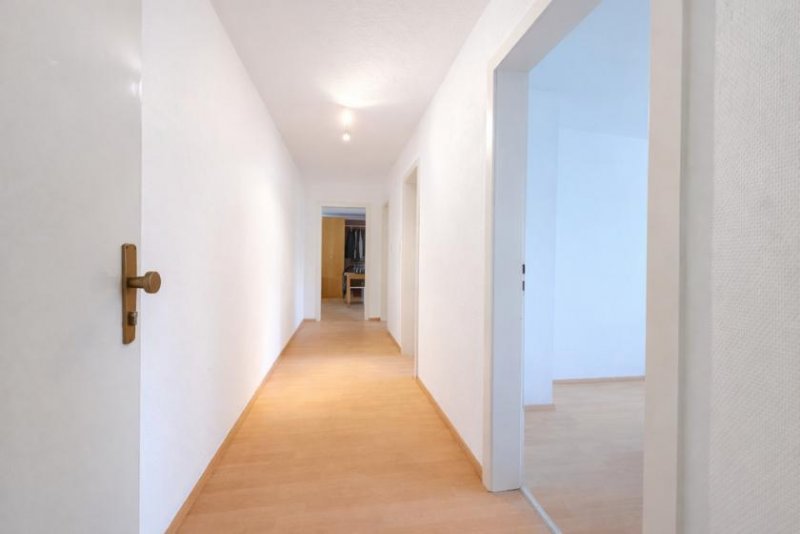 Bad Pyrmont Zentrumsnah und ruhig - Vermietete Eigentumswohnung mit Loggia Wohnung kaufen