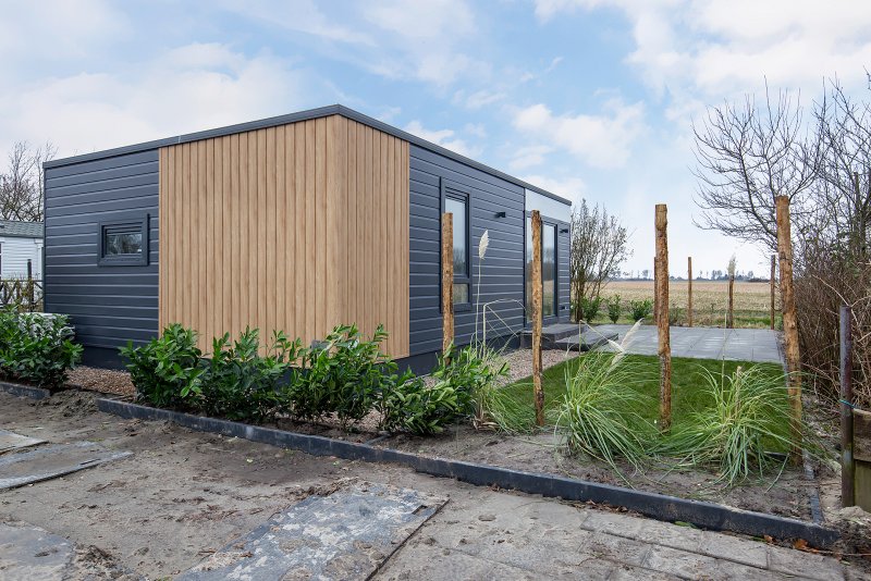 Nieuwe Tonge Schönes modernes Chalet Typ Cube Nieuwe Tonge Zuid Holland, am see Niederlande Wohnung kaufen