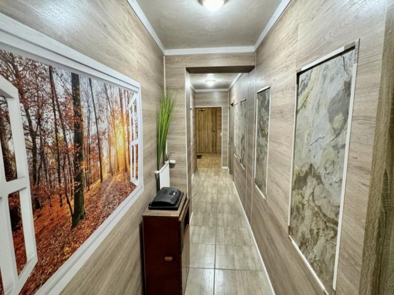 Petershagen Mehrfamilienhaus mit profitablen Ausbaumöglichkeiten Haus kaufen