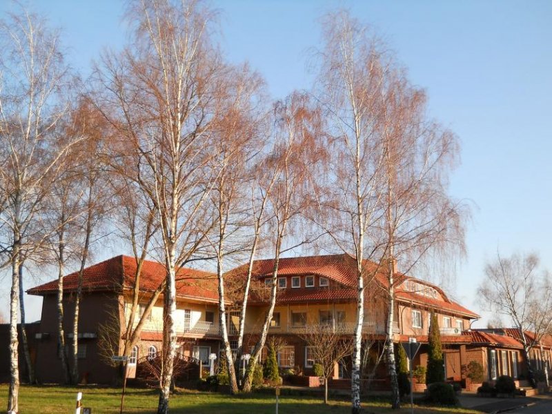 Minden - Bad Oeynhausen Hotel Restaurant mit Saal, Biergarten und Wohnung Gewerbe kaufen