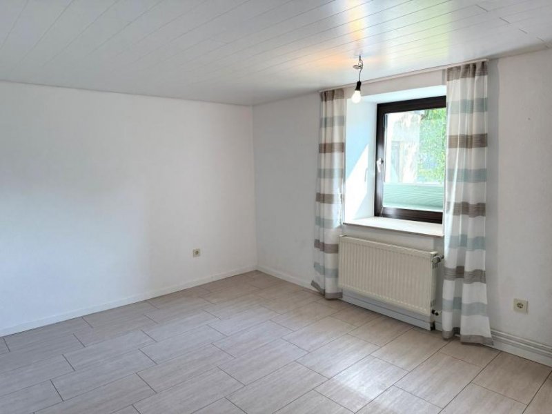 Kalletal RESERVIERT: Familienidylle auf dem Land: Einzigartiges Haus mit viel Platz und Potenzial Haus kaufen
