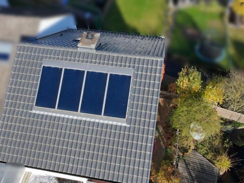 Blomberg Ihr Ruhepol in Blomberg – modernisiertes Reihenendhaus mit Gartenidylle und Teich Haus kaufen