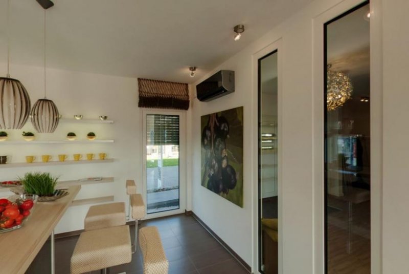 Augustdorf Traumhafte Villa in Augustdorf Haus kaufen