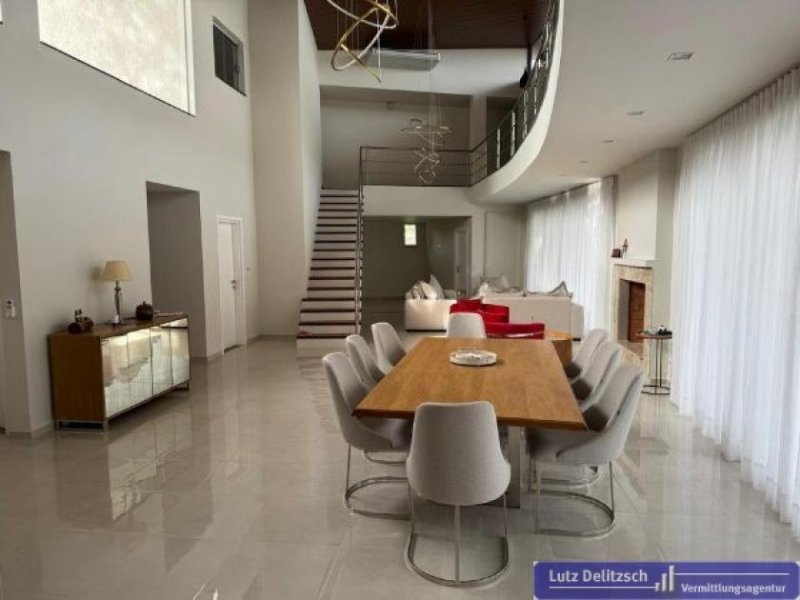 San Bernardino Neubau-Luxus-Villa mit Pool im Raum San Bernardino Haus kaufen