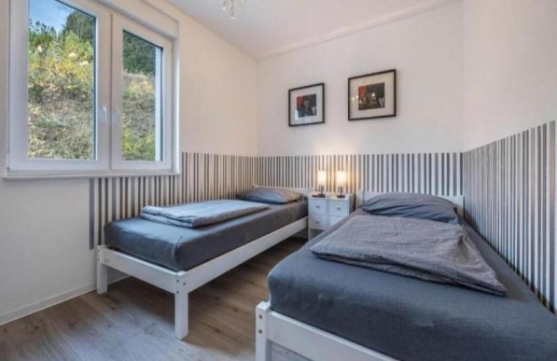 Altenbeken Eine zukunftsorientierte Kapitalanlage – modern und energetisch Top Haus kaufen