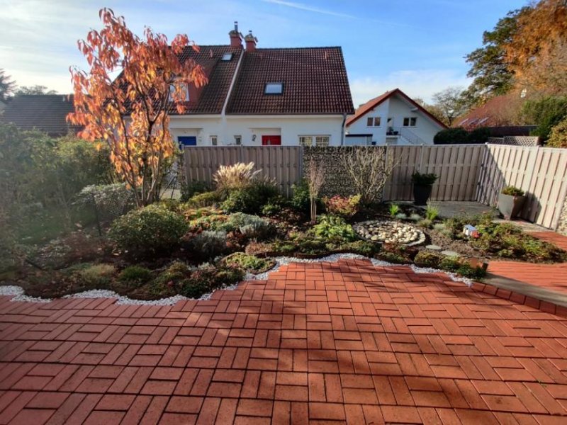 Bielefeld Doppelhaushälfte in beliebter Wohnlage von Bielefeld-Quelle Haus kaufen