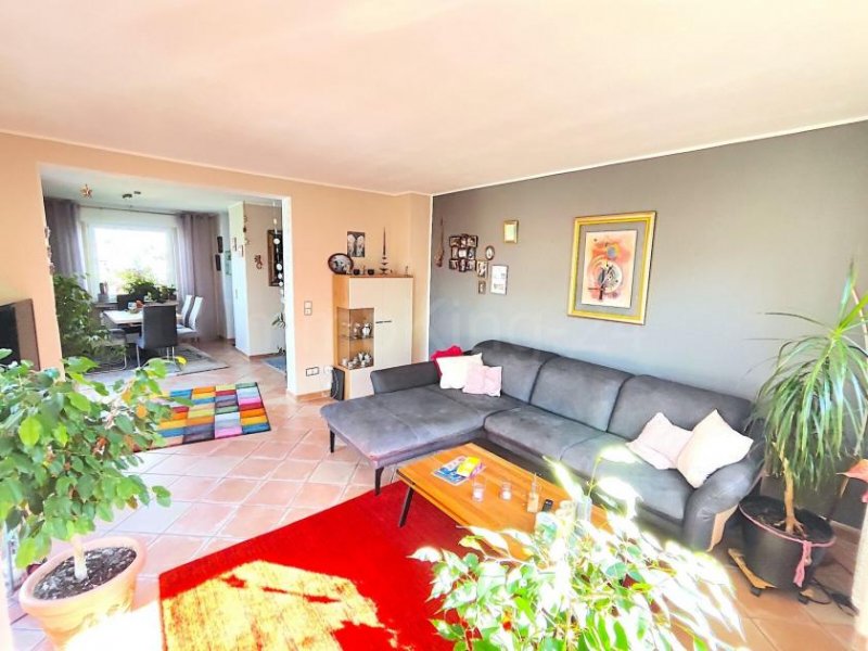 Kassel ++ HELLE EIGENTUMSWOHNUNG IN TOP ZUSTAND! ++ INKL. GARAGE UND SONNENTERRASSE ++ Wohnung kaufen