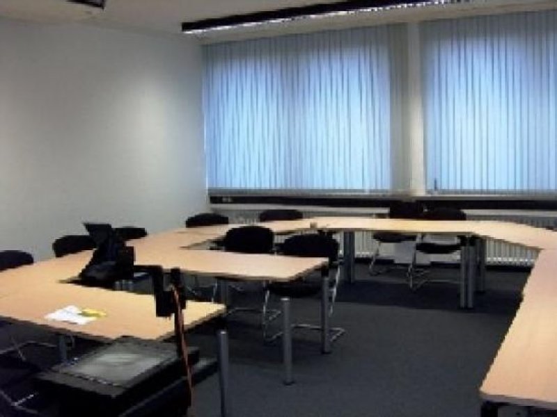 Kassel Stopp!! tolles Büro und Schulungsgebäude, teilweise vermietet Gewerbe kaufen