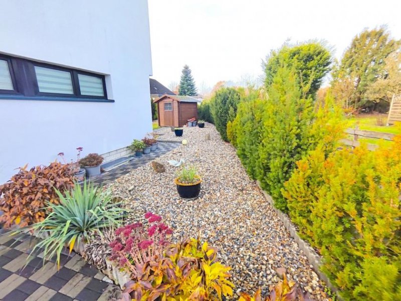 Baunatal ++ EINMALIGES FREISTEHENDES EINFAMILIENHAUS IN TOP LAGE! ++ Haus kaufen