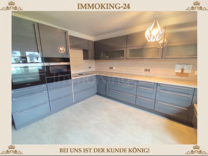 Kaufungen TOP ENERGIEWERTE UND VIELES MEHR! ++ EIN- ZWEIFAMILIENHAUS IN GUTER LAGE! ++ INKL. DOPPELGARAGE ++ Haus kaufen